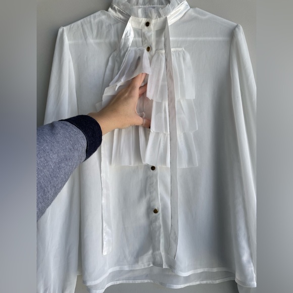 Story on button down lace bib long sleeve shirt - Picture 3 of 10